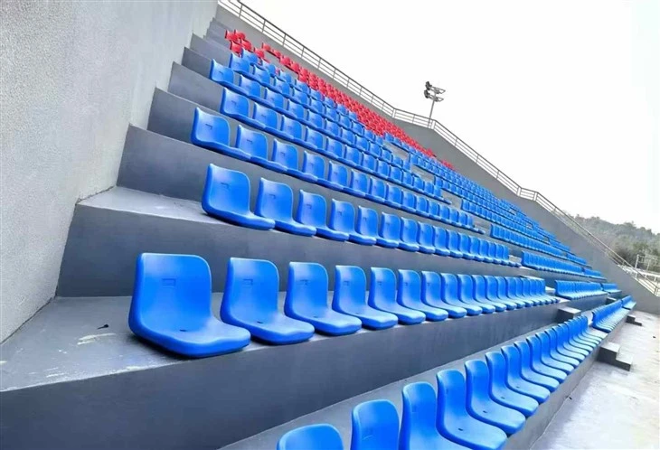 Katta stadionni o'tirish